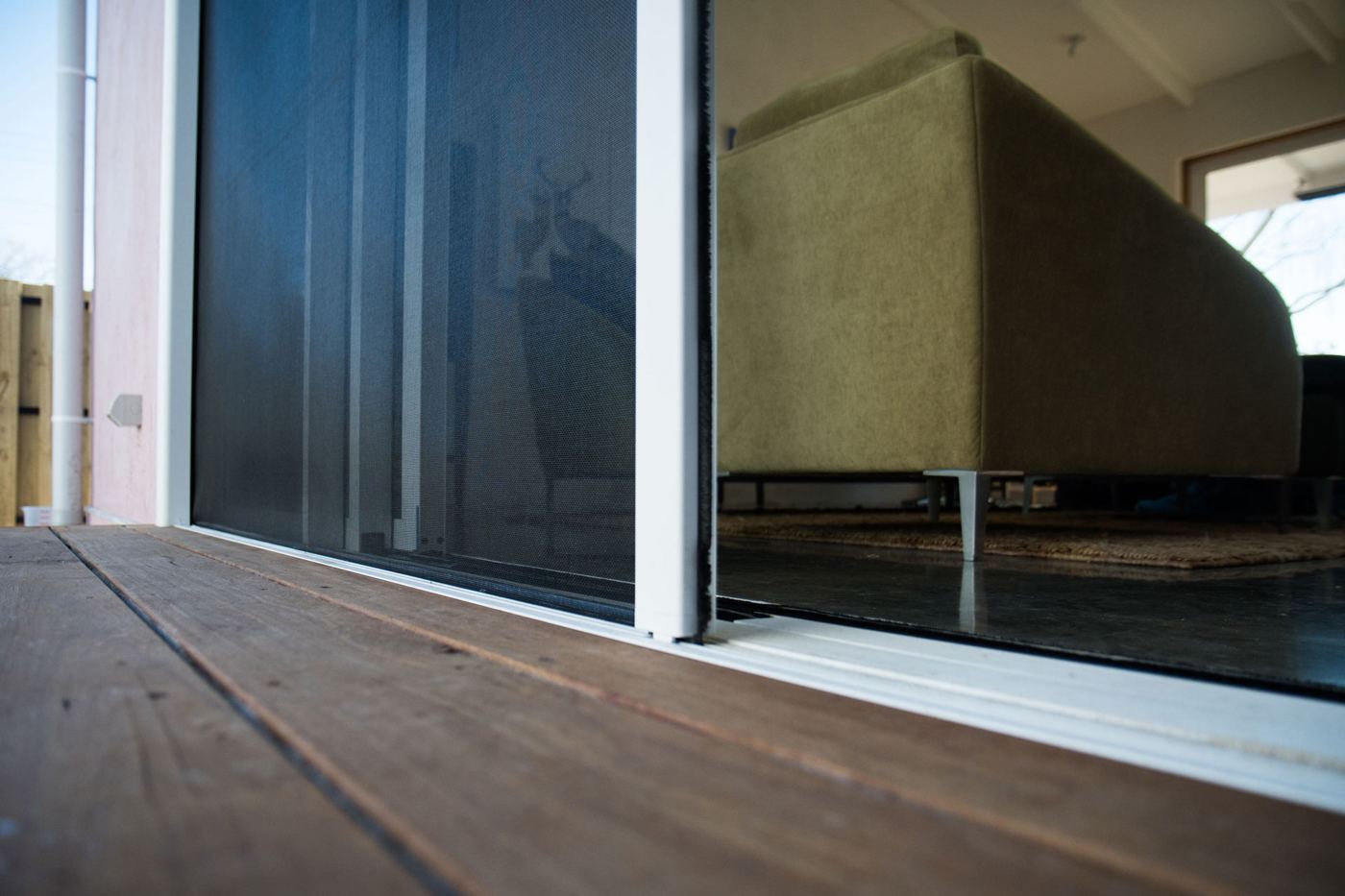Retractable Fly Screens: Heavy duty